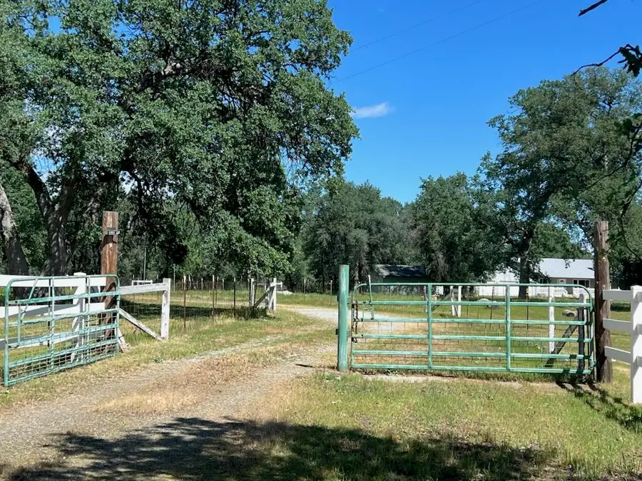 16630 Evergreen Road, Cottonwood, CA 96022 - #3