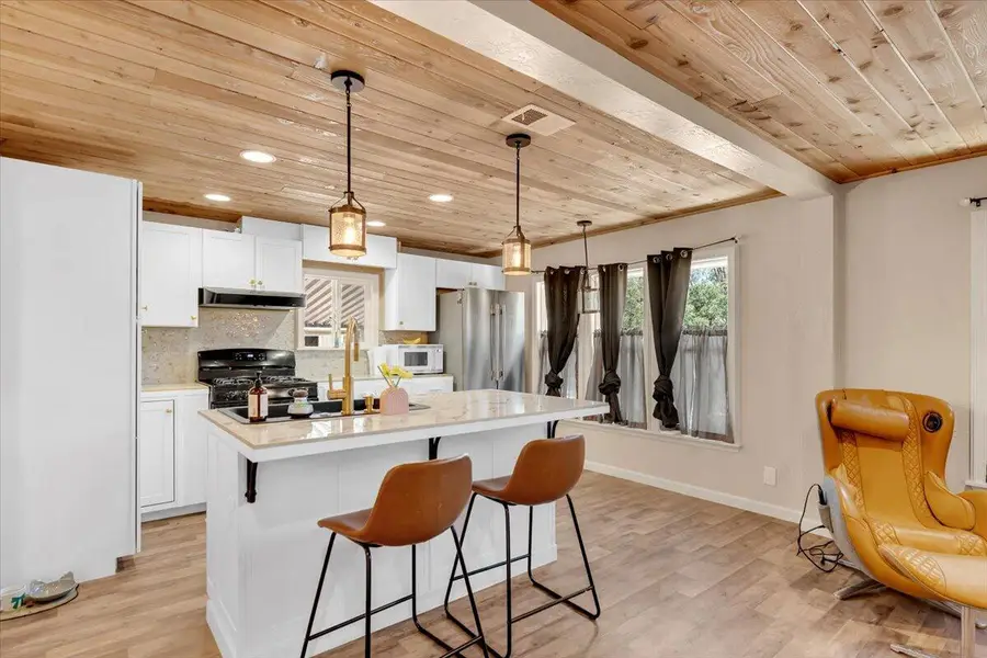 821 Saint Marks Street, Redding, CA 96003 - #3