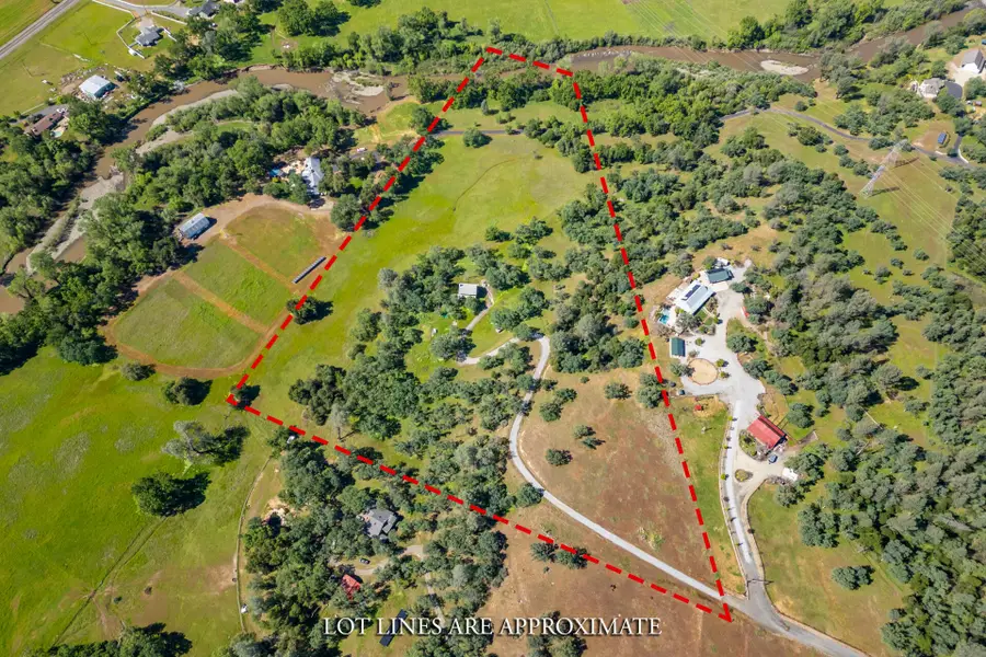 23900 Sunnyslope Drive, Millville, CA 96062 - #2