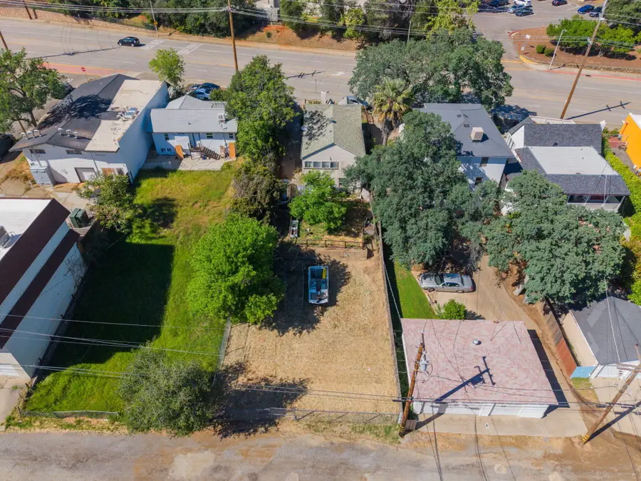 2351 Eureka Way, Redding, CA 96001 - #3