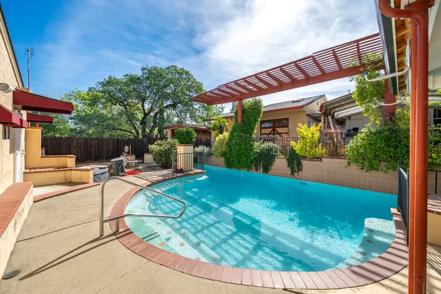 2327 Butte Street, Redding, CA 96001 - #2