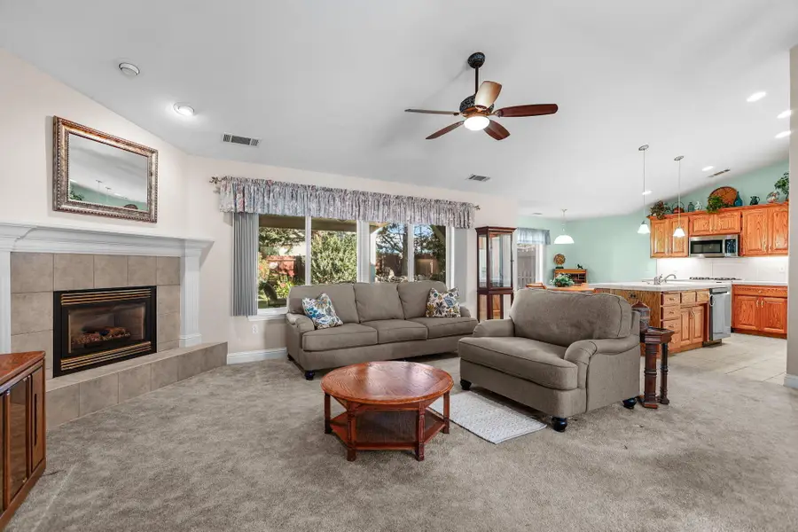 3086 Henrys Fork Drive, Redding, CA 96002 - Image #3