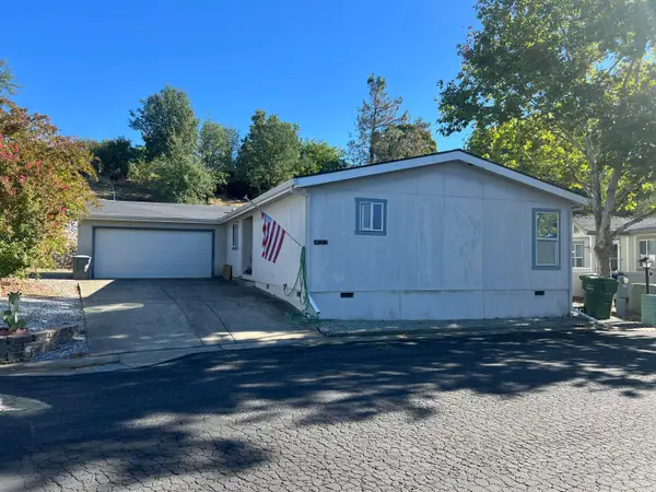 4722 Maple Trail, Redding, CA 96003