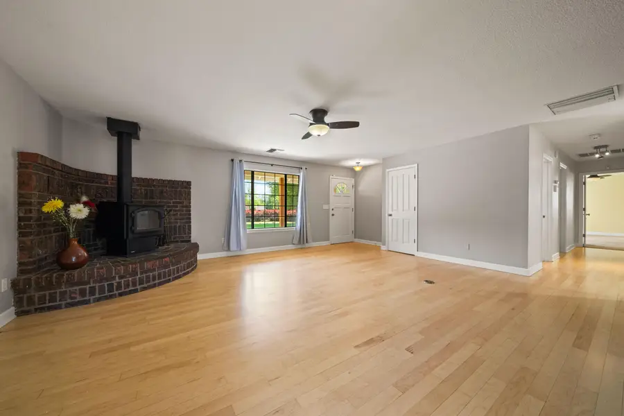 19702 Midland Drive, Redding, CA 96003 - #2