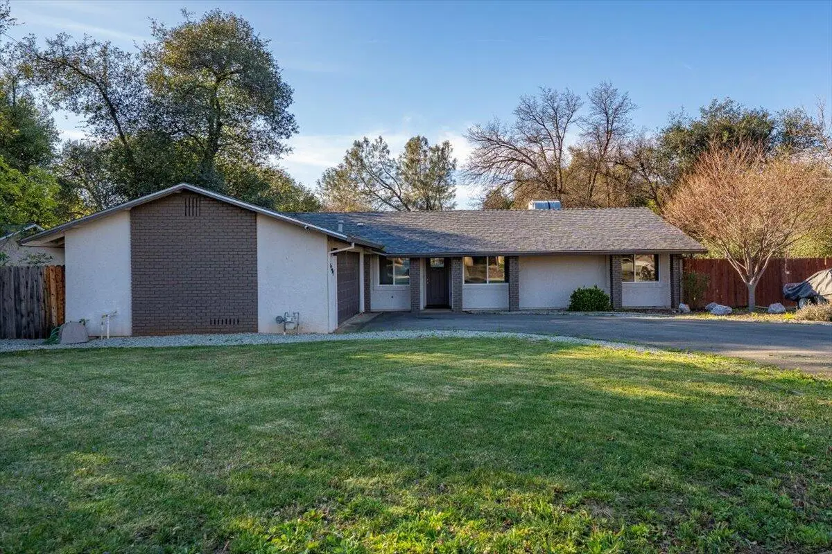 4302 Paulson Lane, Redding, CA 96002 - Image #1
