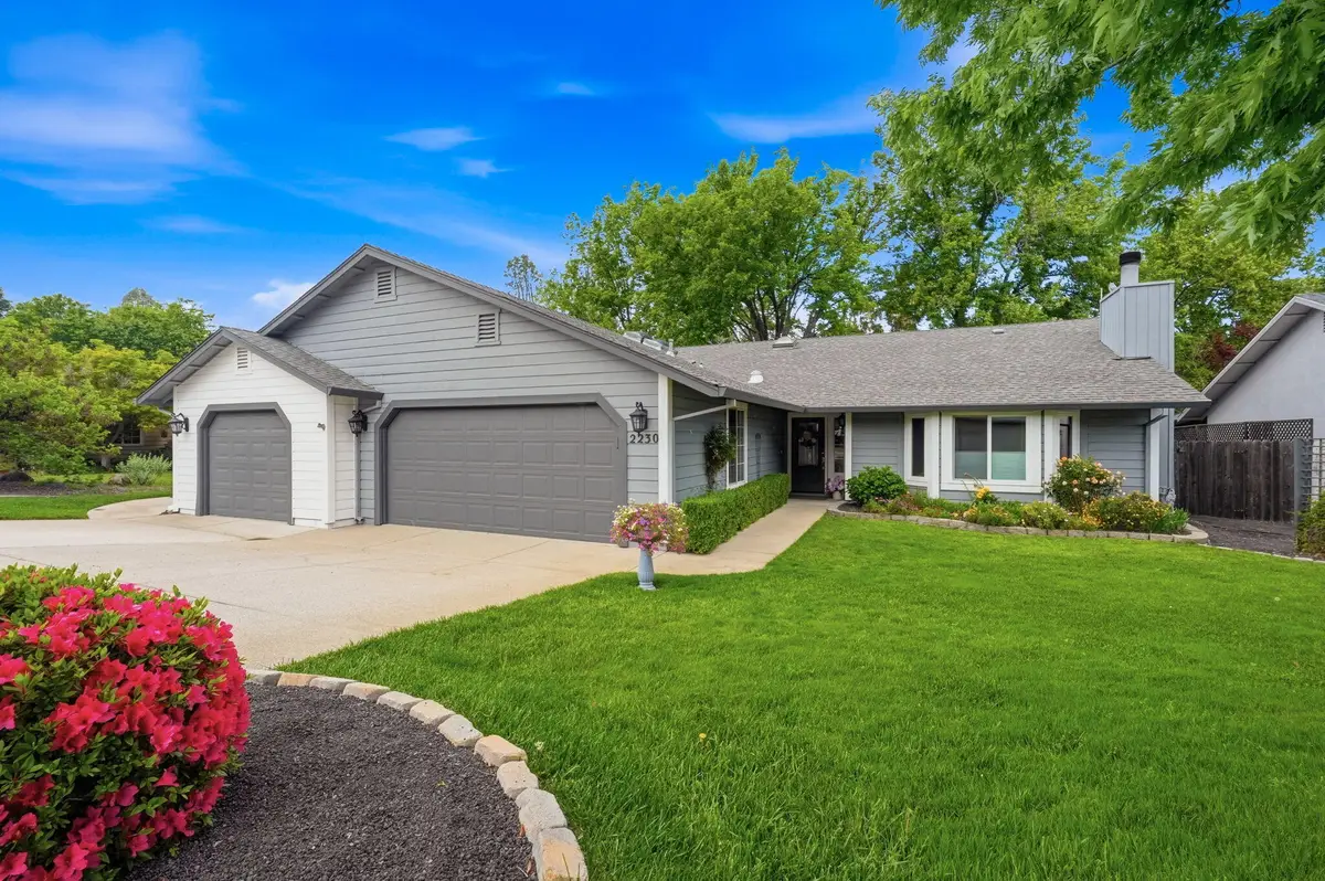 2230 Wicklow Street, Redding, CA 96001 - #1