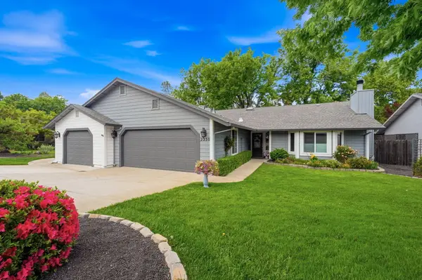 2230 Wicklow Street, Redding, CA 96001