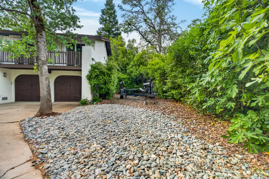 2202 Corral Court, Redding, CA 96002 - #3