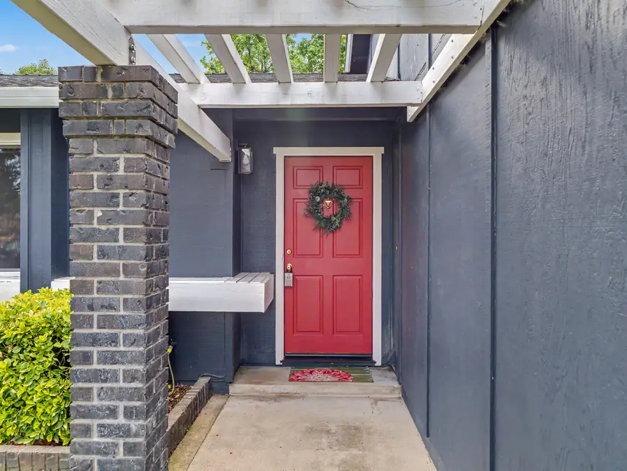 7034 David Trail, Redding, CA 96001 - #3