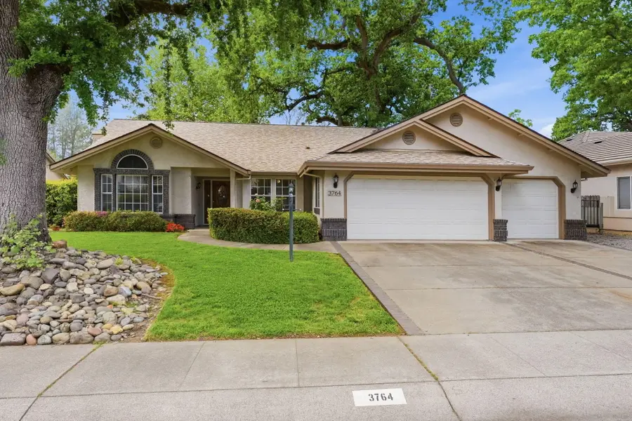 3764 Eagle Parkway, Redding, CA 96001 - #2