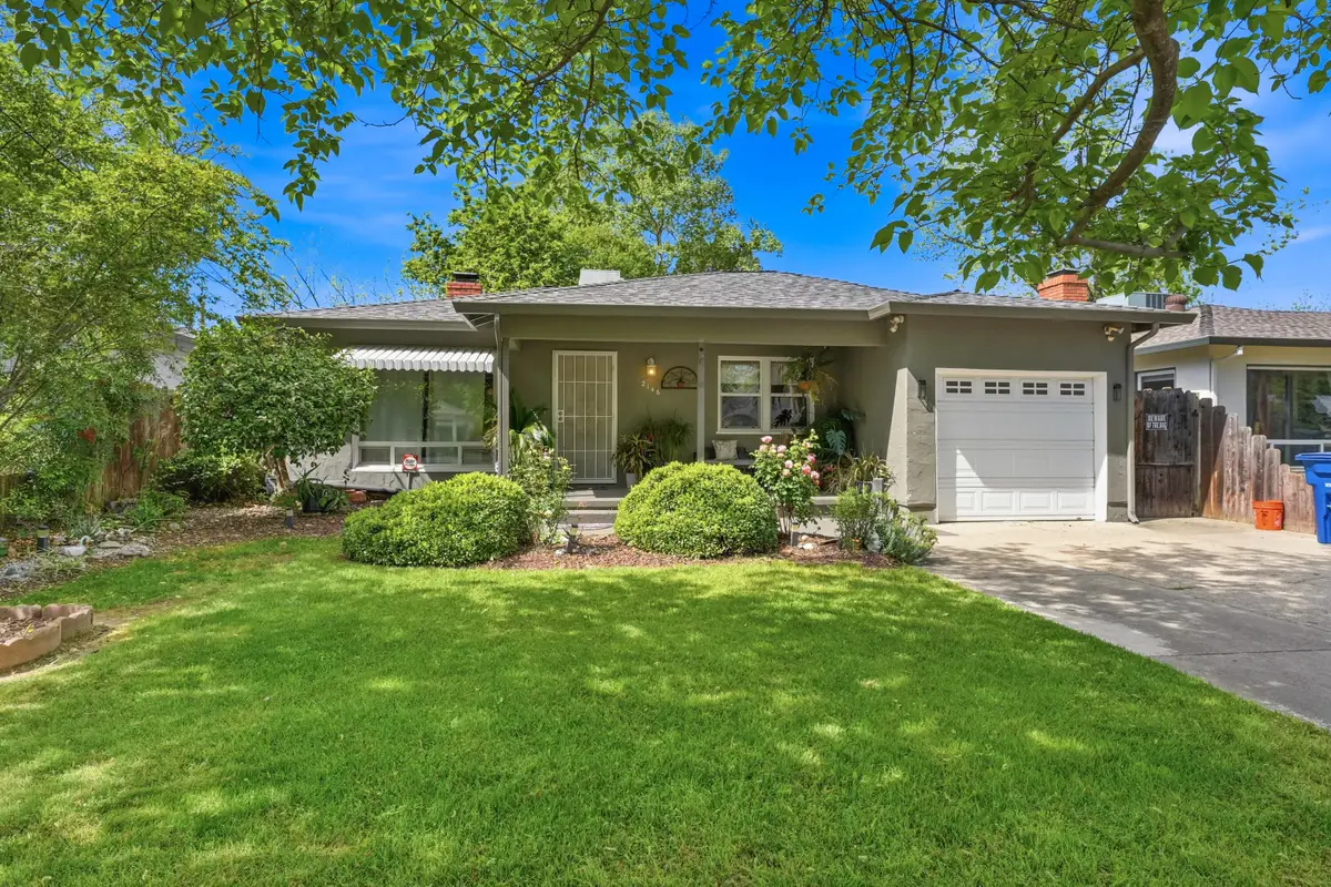 2146 Garden Avenue, Redding, CA 96001 - #1