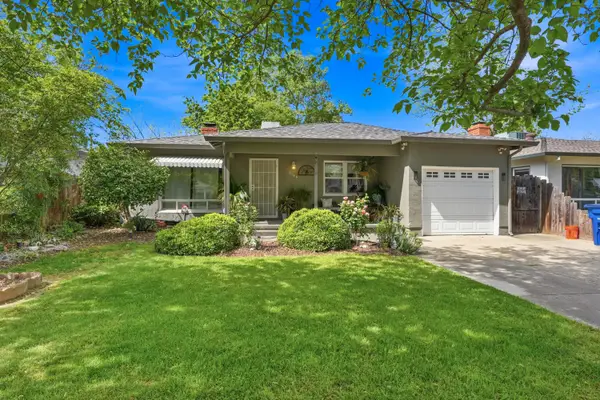 2146 Garden Avenue, Redding, CA 96001