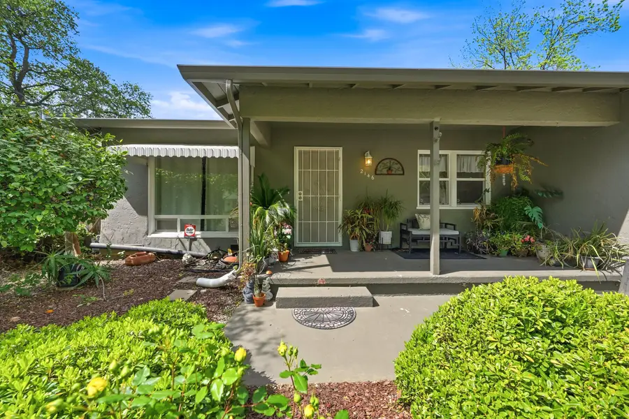 2146 Garden Avenue, Redding, CA 96001 - #3