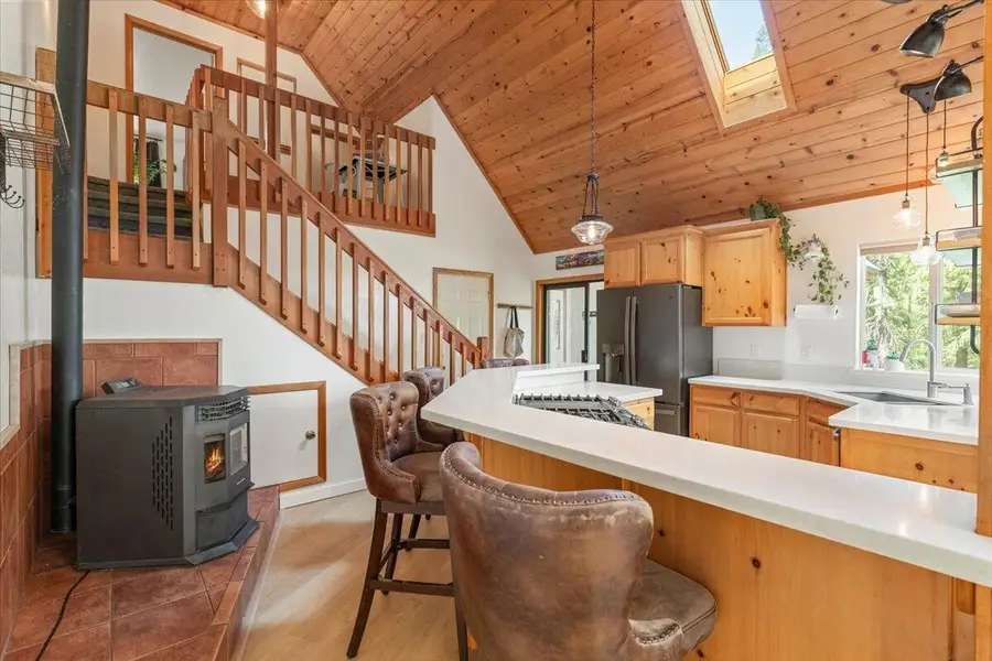 4110 Red Fir Loop, Weed, CA 96094 - #3