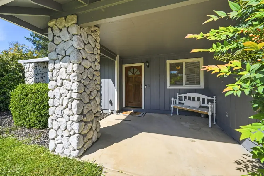 140 Danbury Drive, Redding, CA 96003 - #3