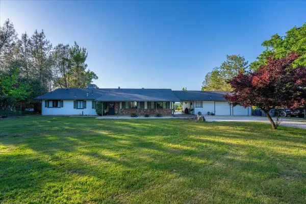 18900 Laurel Way, Cottonwood, CA 96022