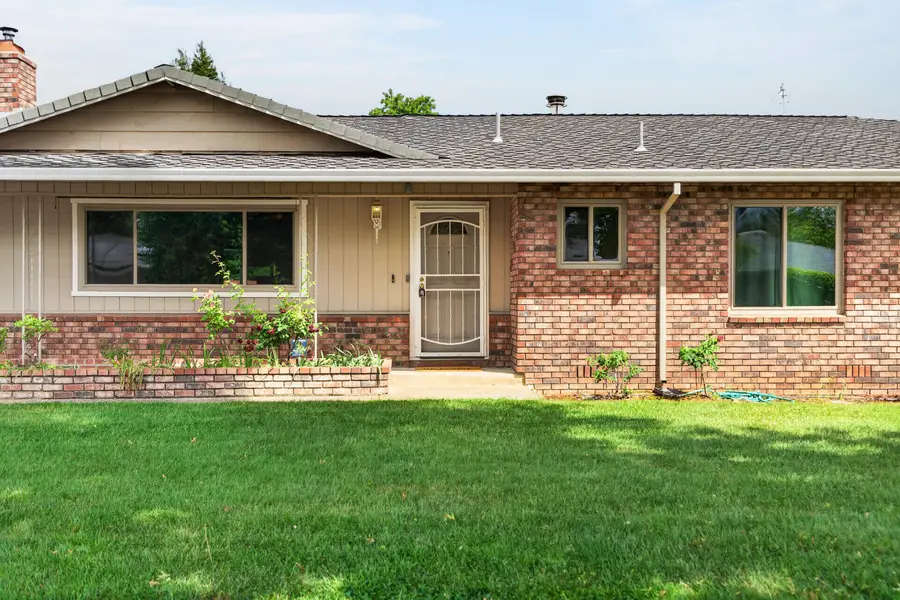 7137 Granada Drive, Redding, CA 96002 - #3