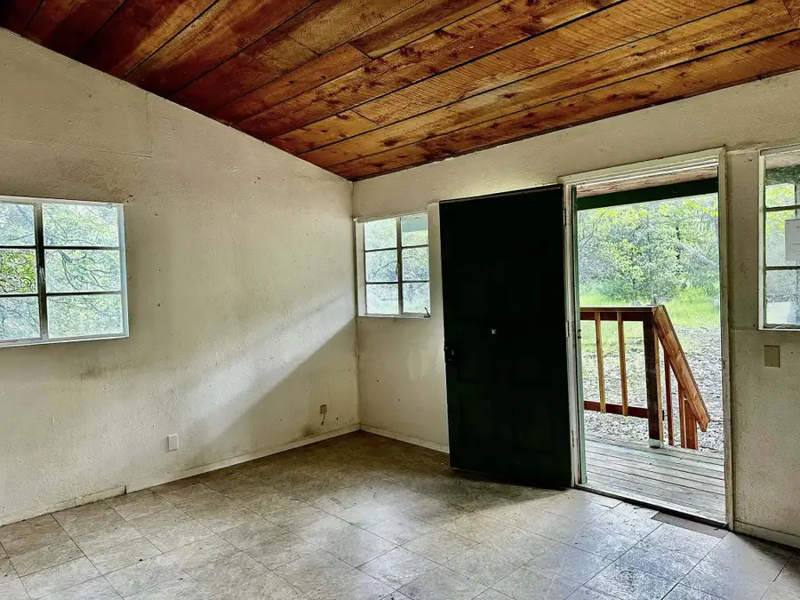 30366 Bridger Way, Oak Run, CA 96069 - #2