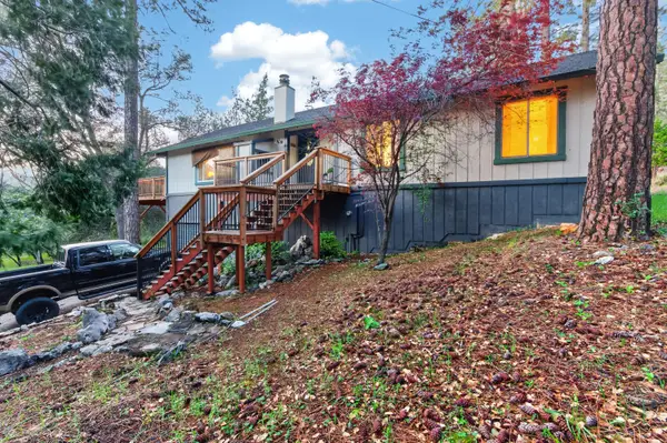 19795 Sweetwater Trail, Redding, CA 96003