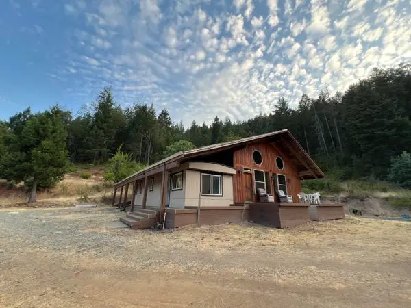 511 Tucker Hill Road, Douglas City, CA 96024