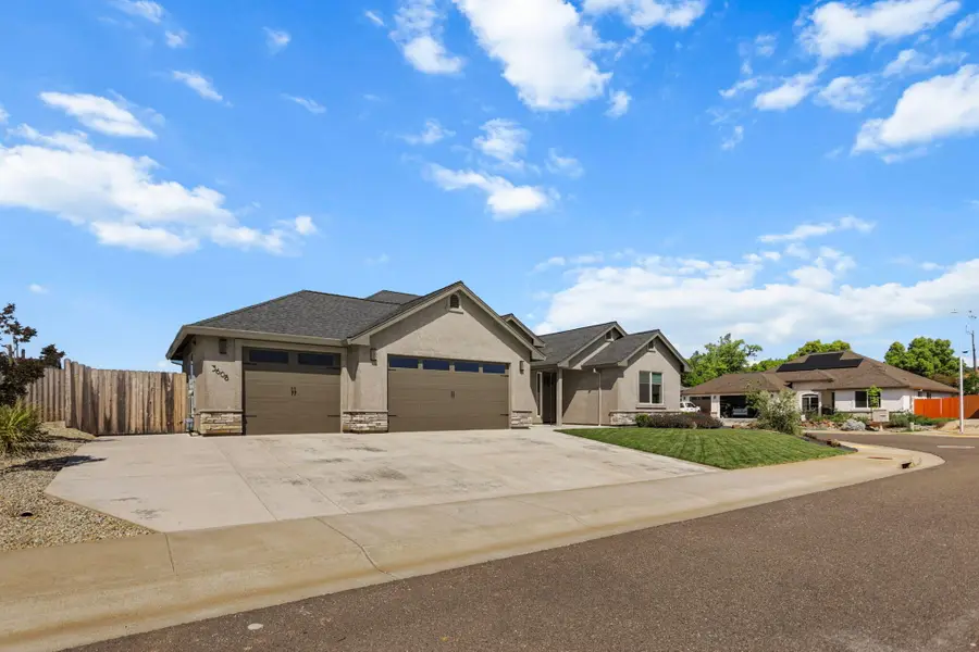 3608 Evert Place, Redding, CA 96002 - #2