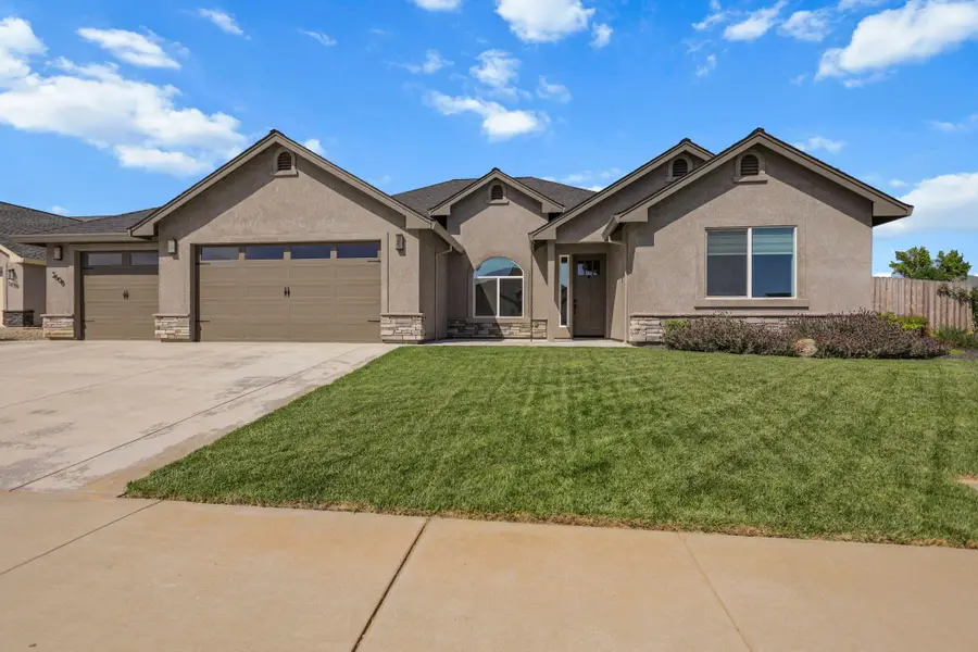 3608 Evert Place, Redding, CA 96002 - #3