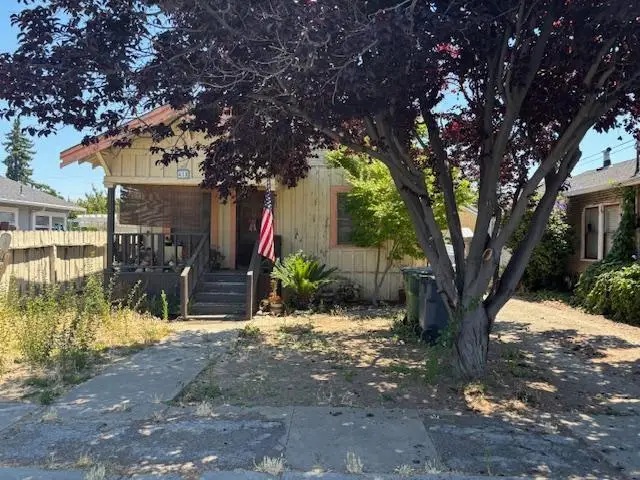 418 Vaughn Avenue #1 & 2, Burbank, CA 95128 - #2
