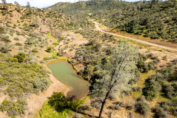4200 Fiddlers Road, Igo, CA 96047