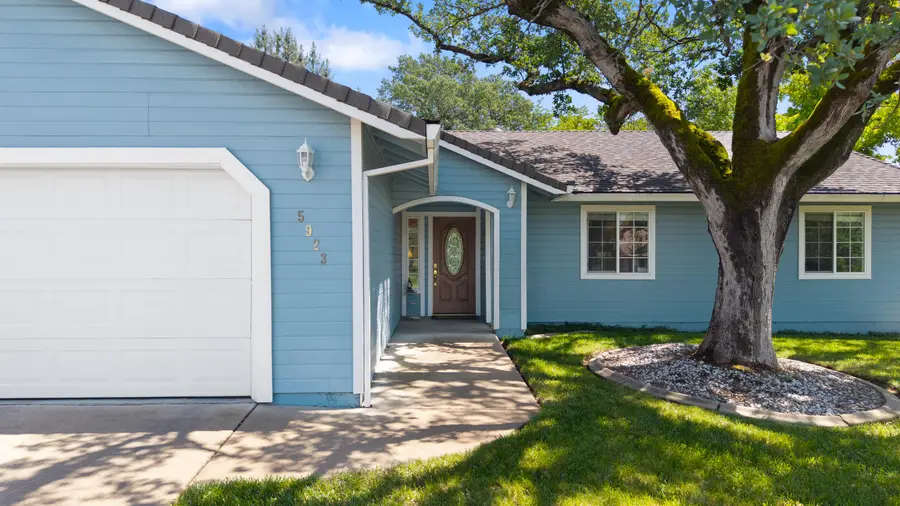 5923 Jonella Way, Redding, CA 96003 - #2
