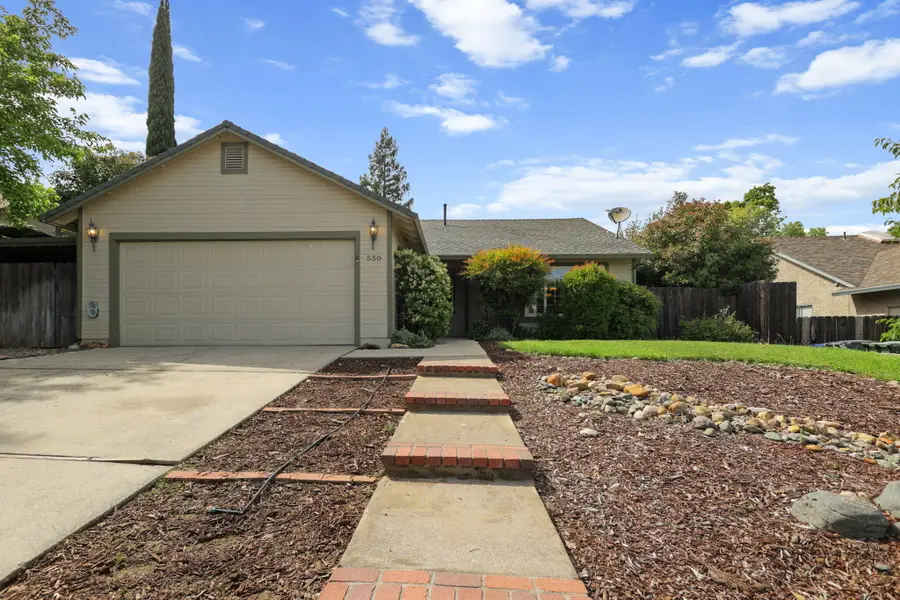 550 Vansicklen Way, Redding, CA 96003 - #2