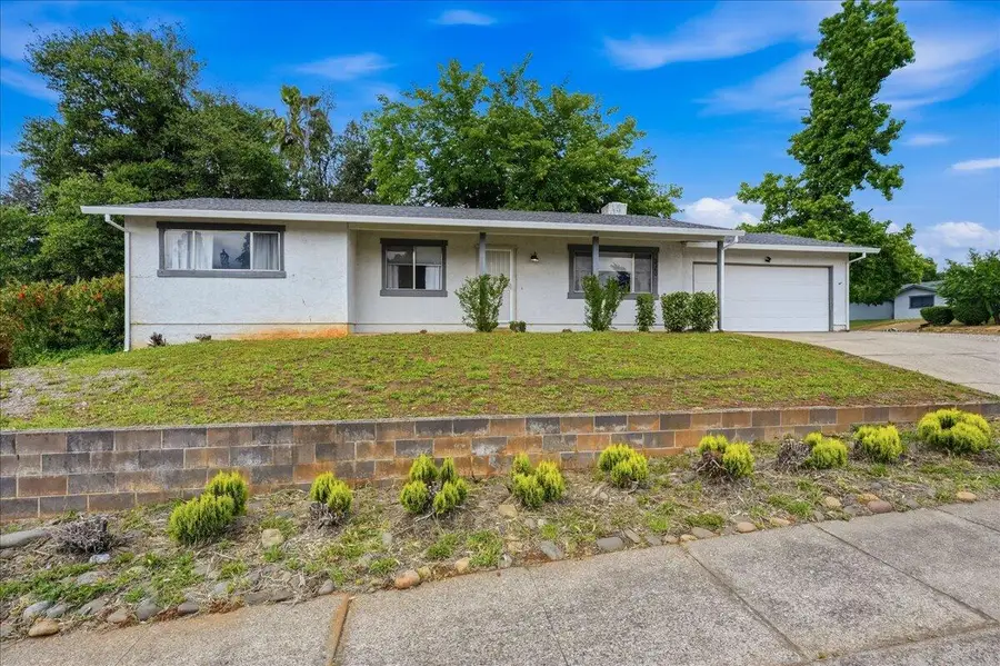 2260 Kerry Avenue, Redding, CA 96002 - #2