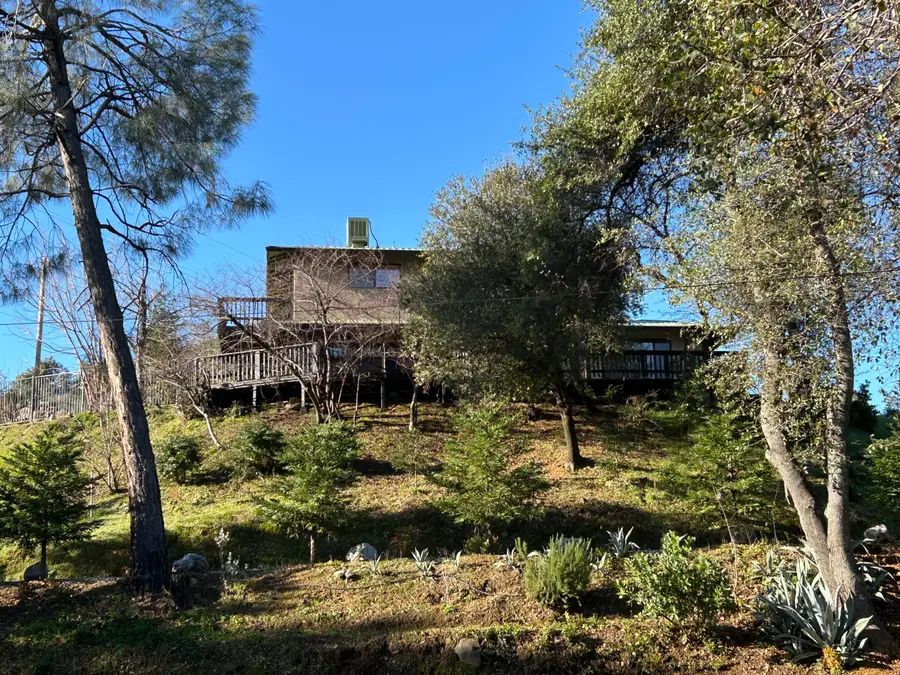 11028 Wingfield Lane, Shasta, CA 96087 - Image #3