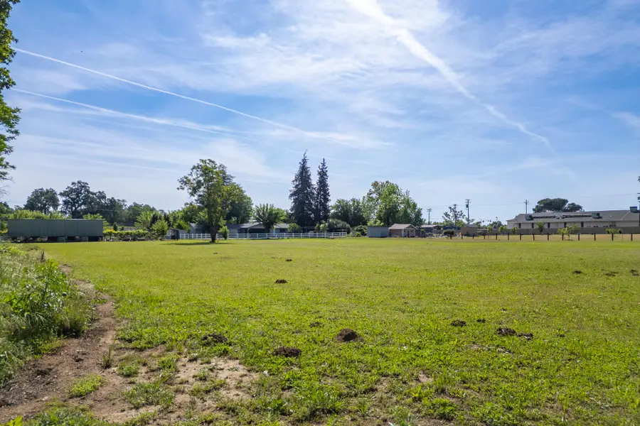 3476 Shasta Drive, Anderson, CA 96007 - #3