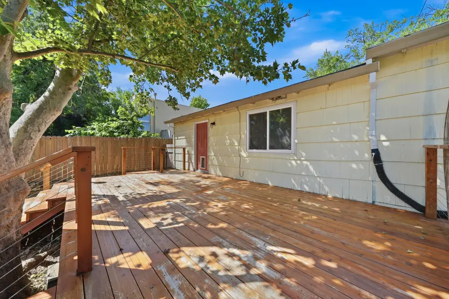 1523 Olive Avenue, Redding, CA 96001 - #3