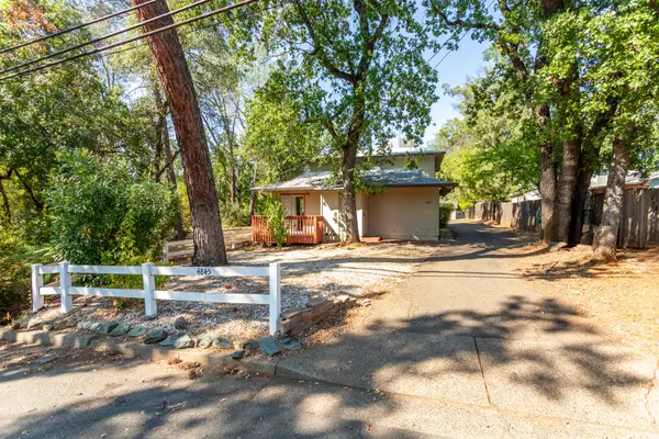 4845 Front Street, Shasta Lake, CA 96019