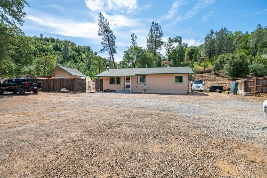 14493 Aloha Road, Bella Vista, CA 96008 - #2