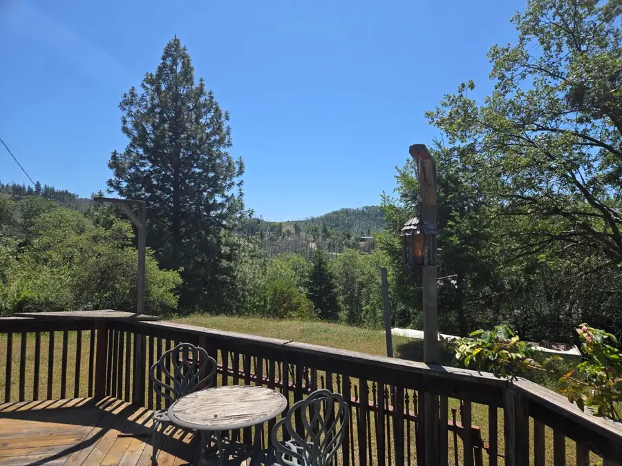18850 Herman Way, Lakehead, CA 96051 - #3