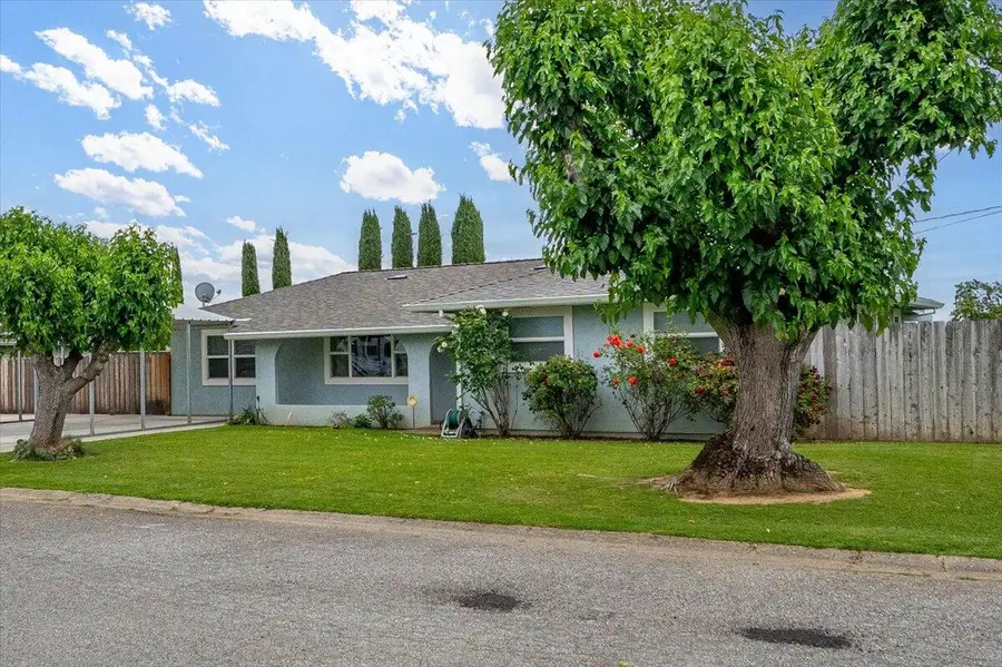 22043 Alma Avenue, Red Bluff, CA 96080 - #2