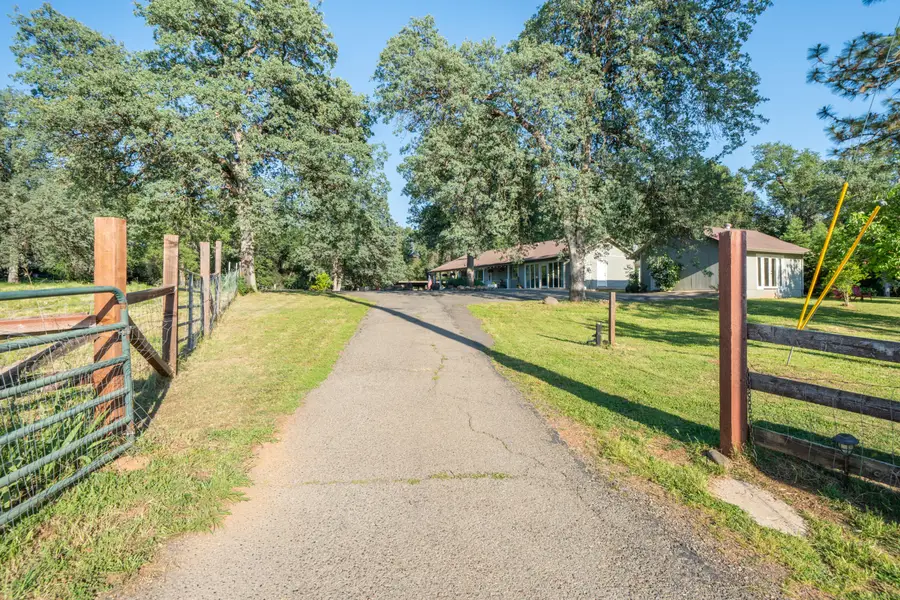 12255 E Stillwater Way, Redding, CA 96003 - #2