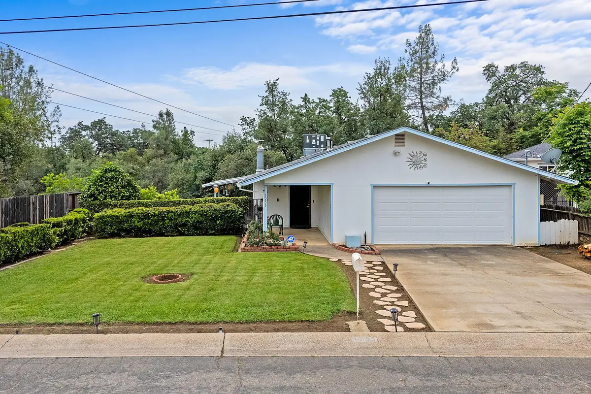 1255 Scenic Way, Redding, CA 96001 - #1