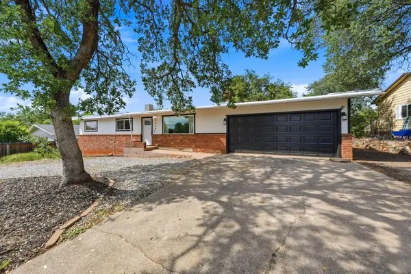 1448 Mistletoe Lane, Redding, CA 96002