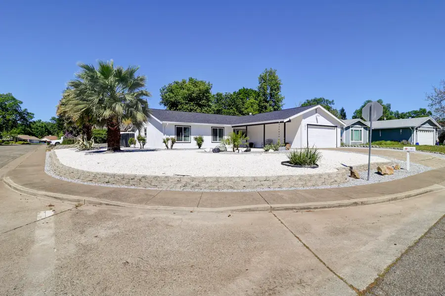 2810 Lakewood Drive, Redding, CA 96001 - #2