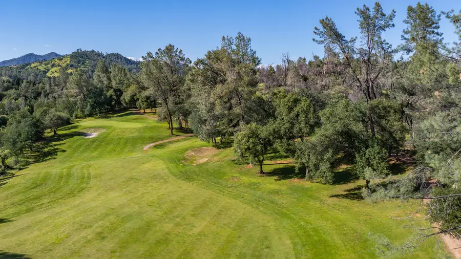 13342 Old Oregon Trail, Redding, CA 96003 - #3