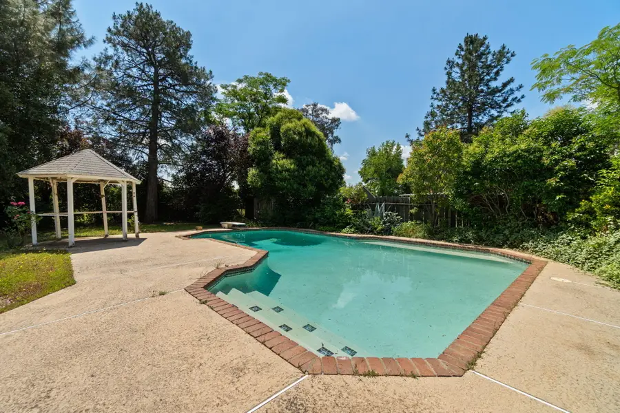 20221 Goleta Court, Redding, CA 96002 - #2