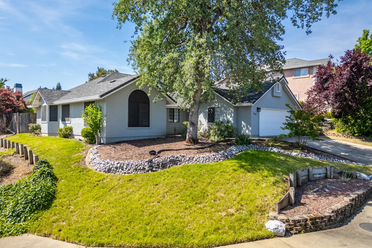 1081 Edgewater Court, Redding, CA 96003 - #1