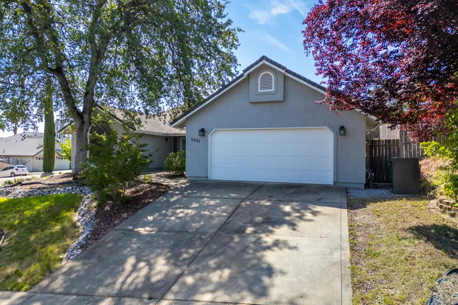 1081 Edgewater Court, Redding, CA 96003 - #2