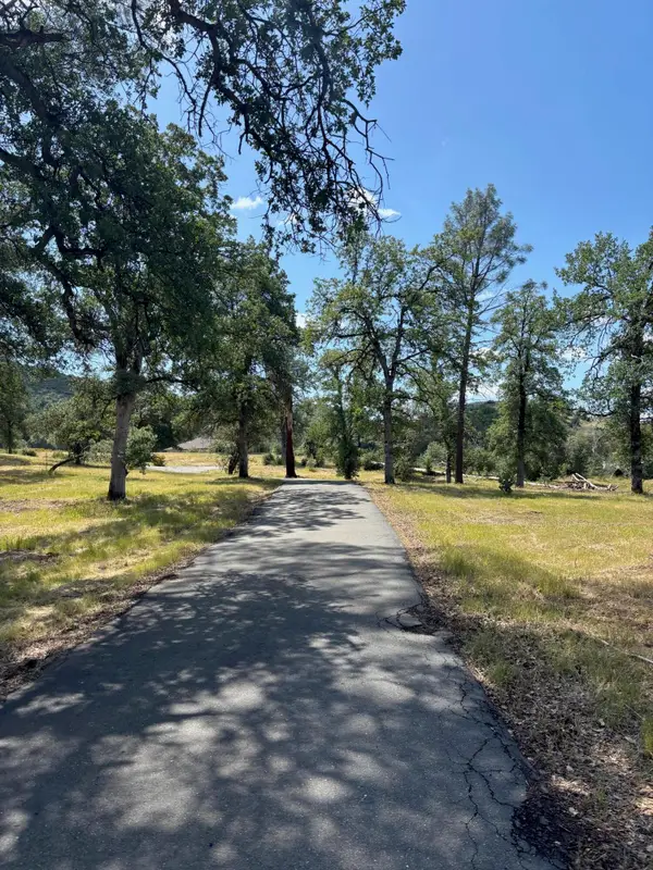 16177 Lower Springs Road, Redding, CA 96001