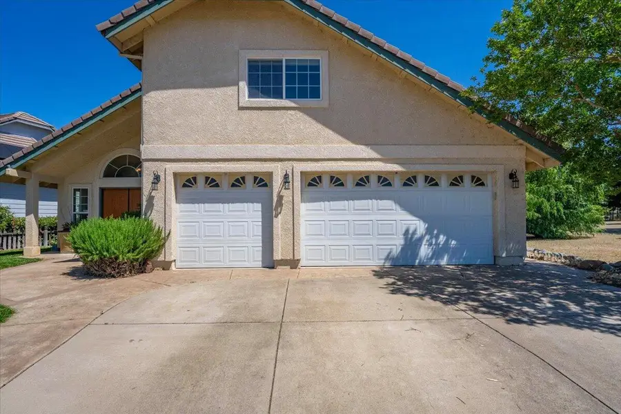 19028 Shoreline Drive, Cottonwood, CA 96022 - #2