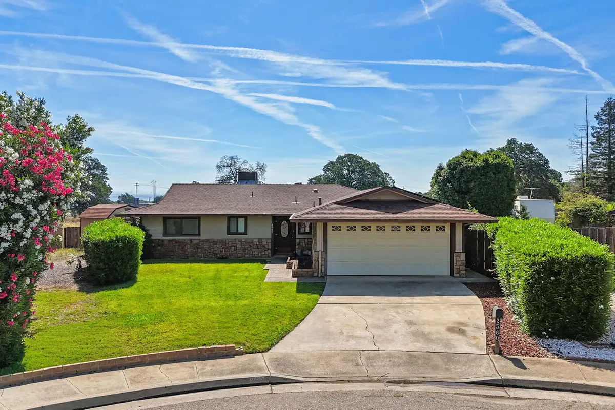2560 Oriole Drive, Red Bluff, CA 96080 - #1