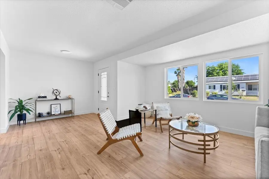 1118 4th Street, Redding, CA 96002 - #2